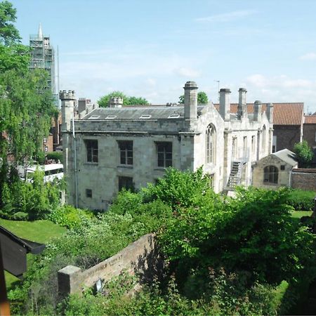 11 Talbot Court Apartment York Bagian luar foto