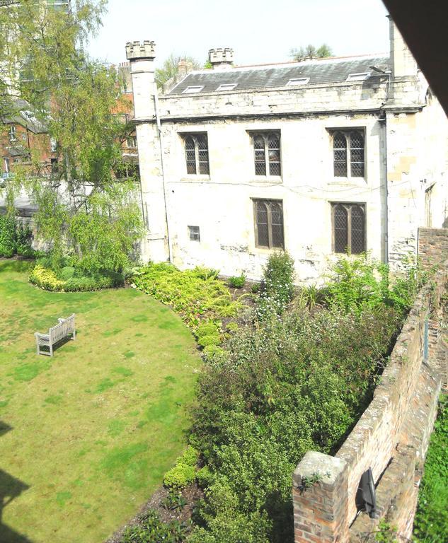 11 Talbot Court Apartment York Ruang foto