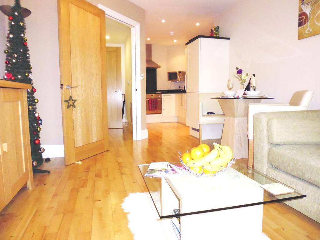 11 Talbot Court Apartment York Bagian luar foto
