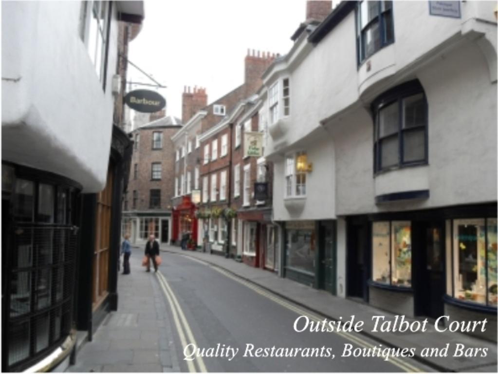 11 Talbot Court Apartment York Bagian luar foto