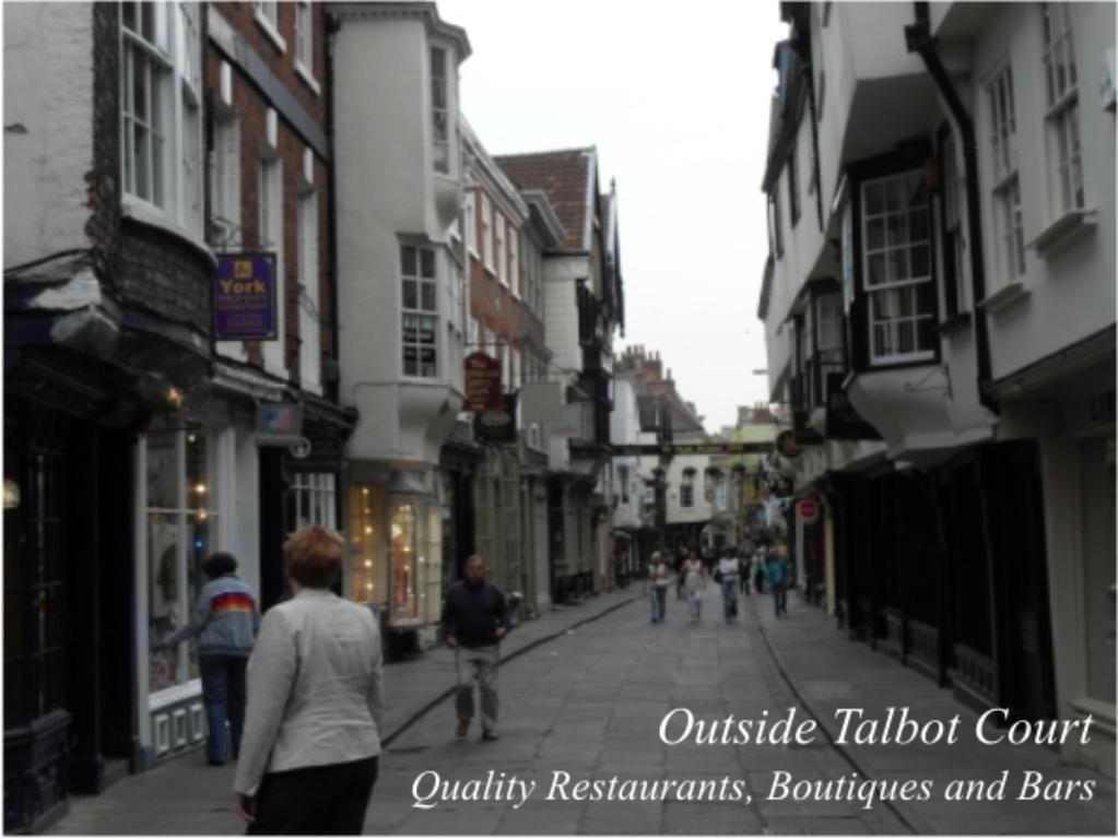 11 Talbot Court Apartment York Bagian luar foto